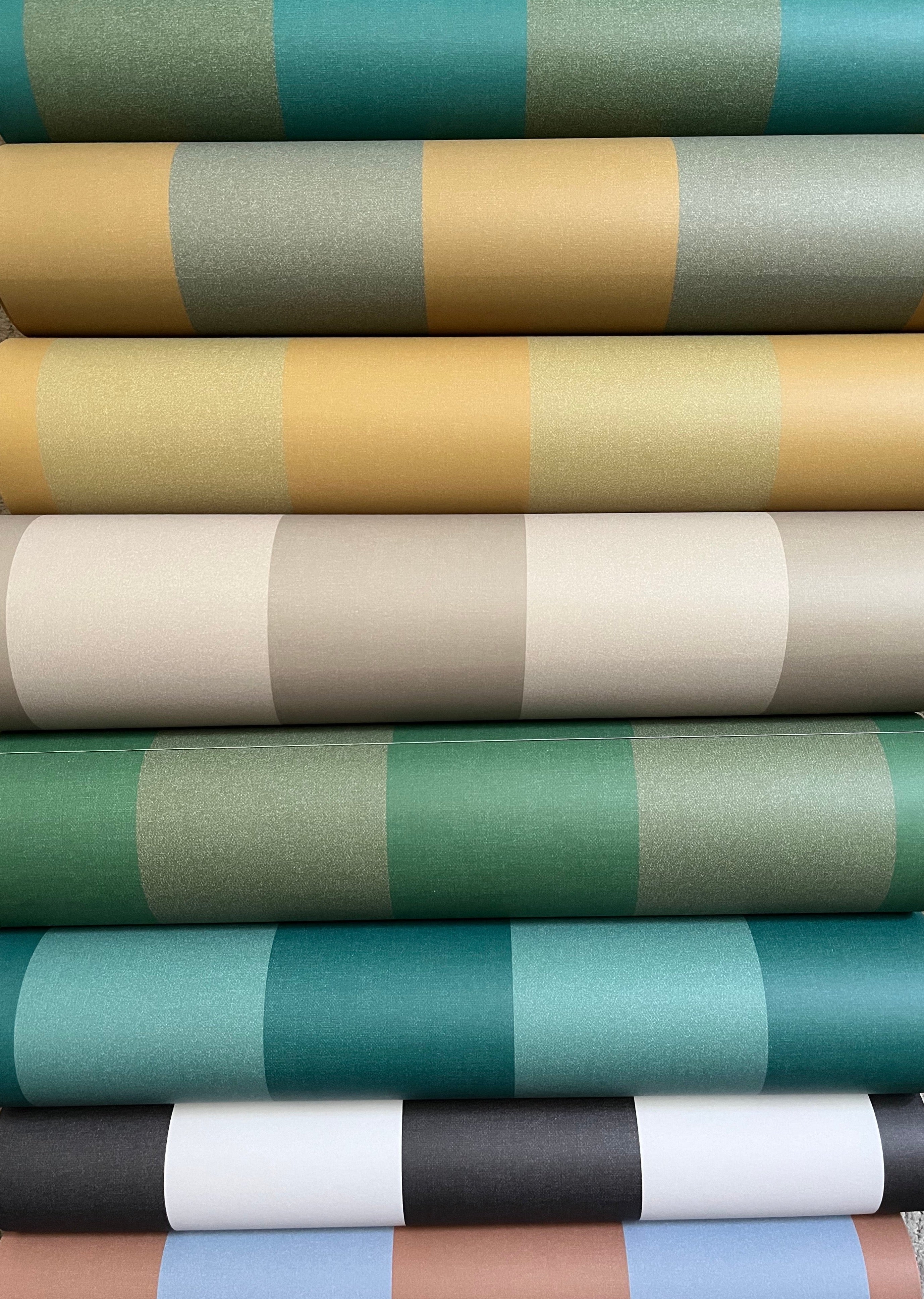 Simple Wide Stripe Wallpaper