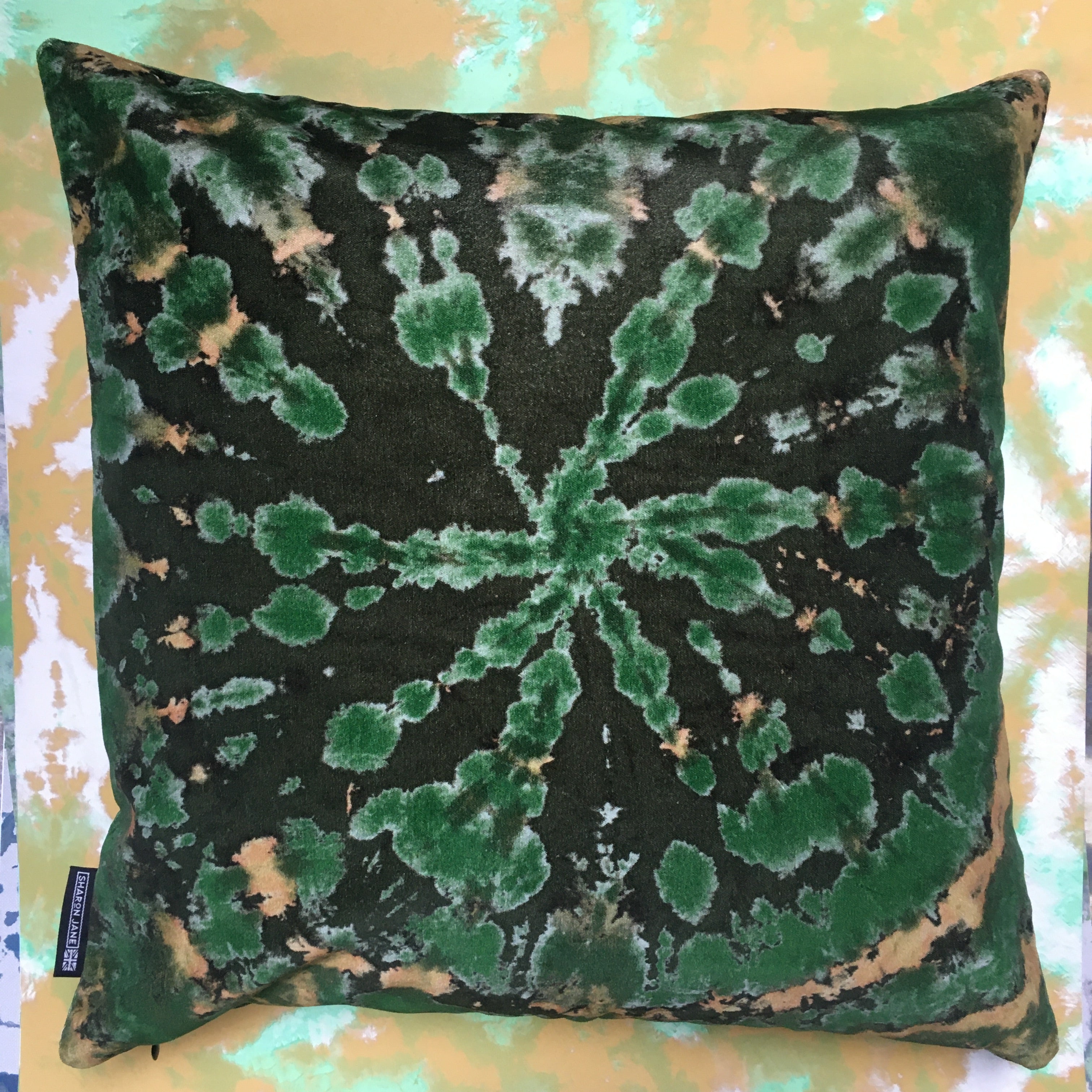 Tie dye Circle  Velvet Cushion - Bottle