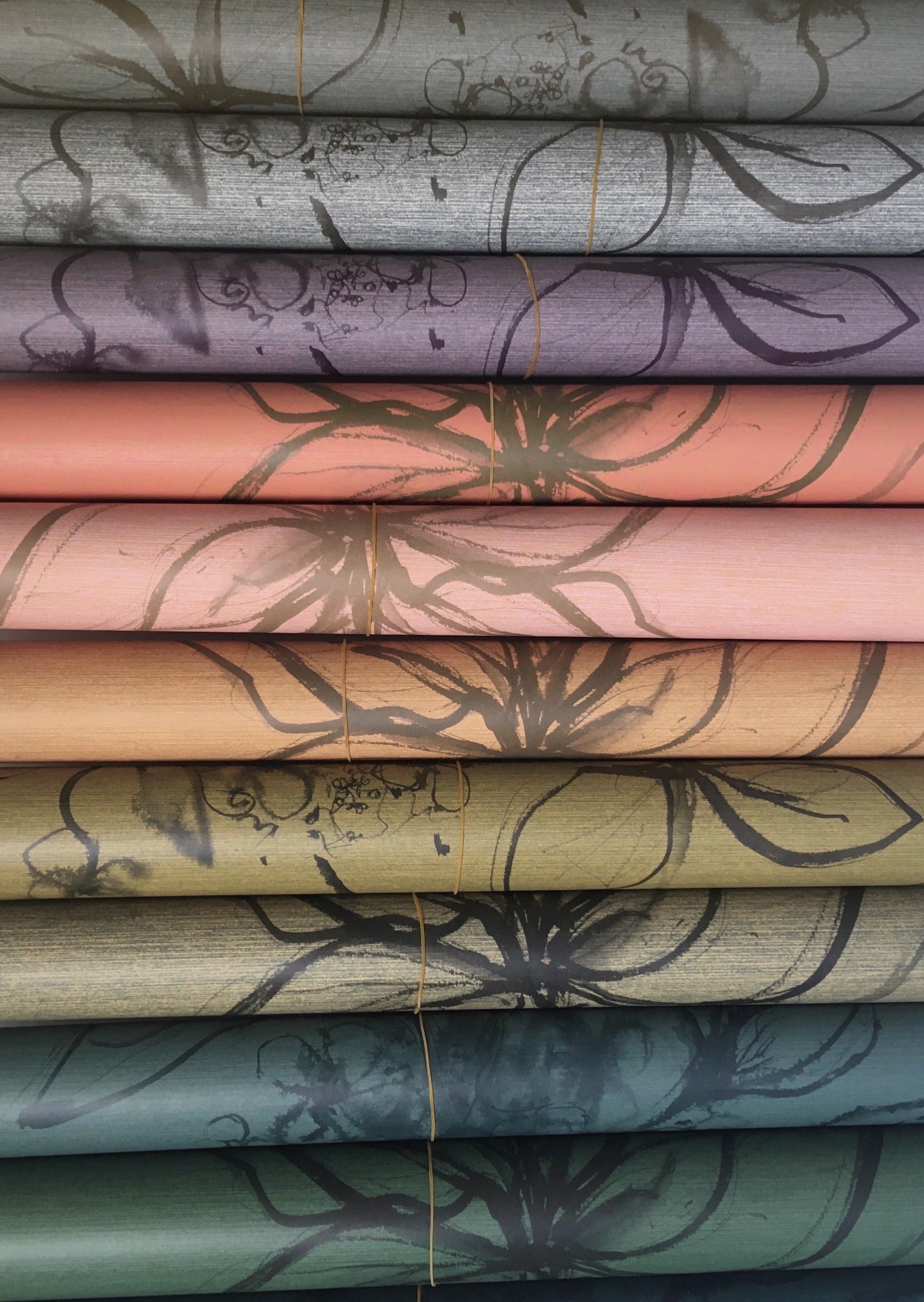 Aquatint floral Wallpaper