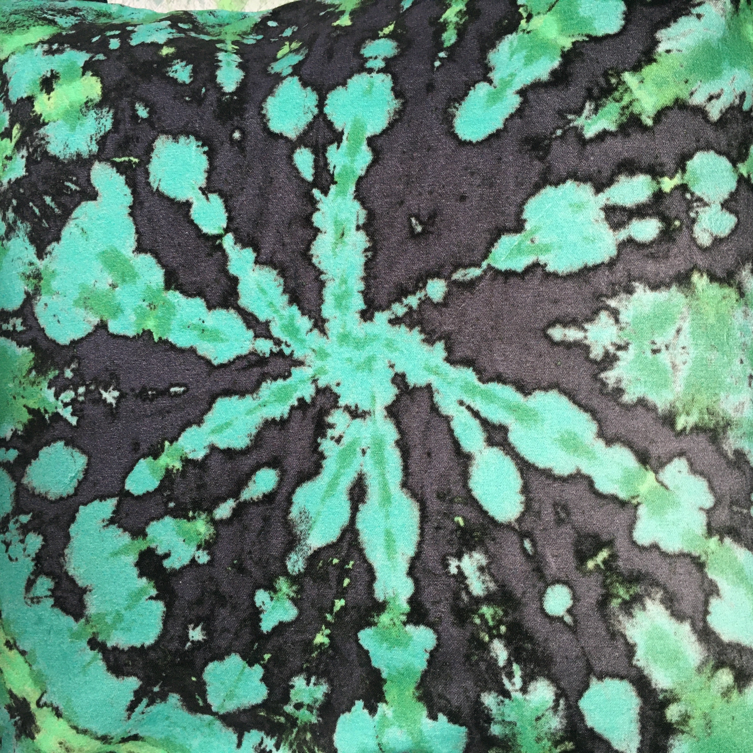 Tie Dye Circle  Velvet Cushion - Jade