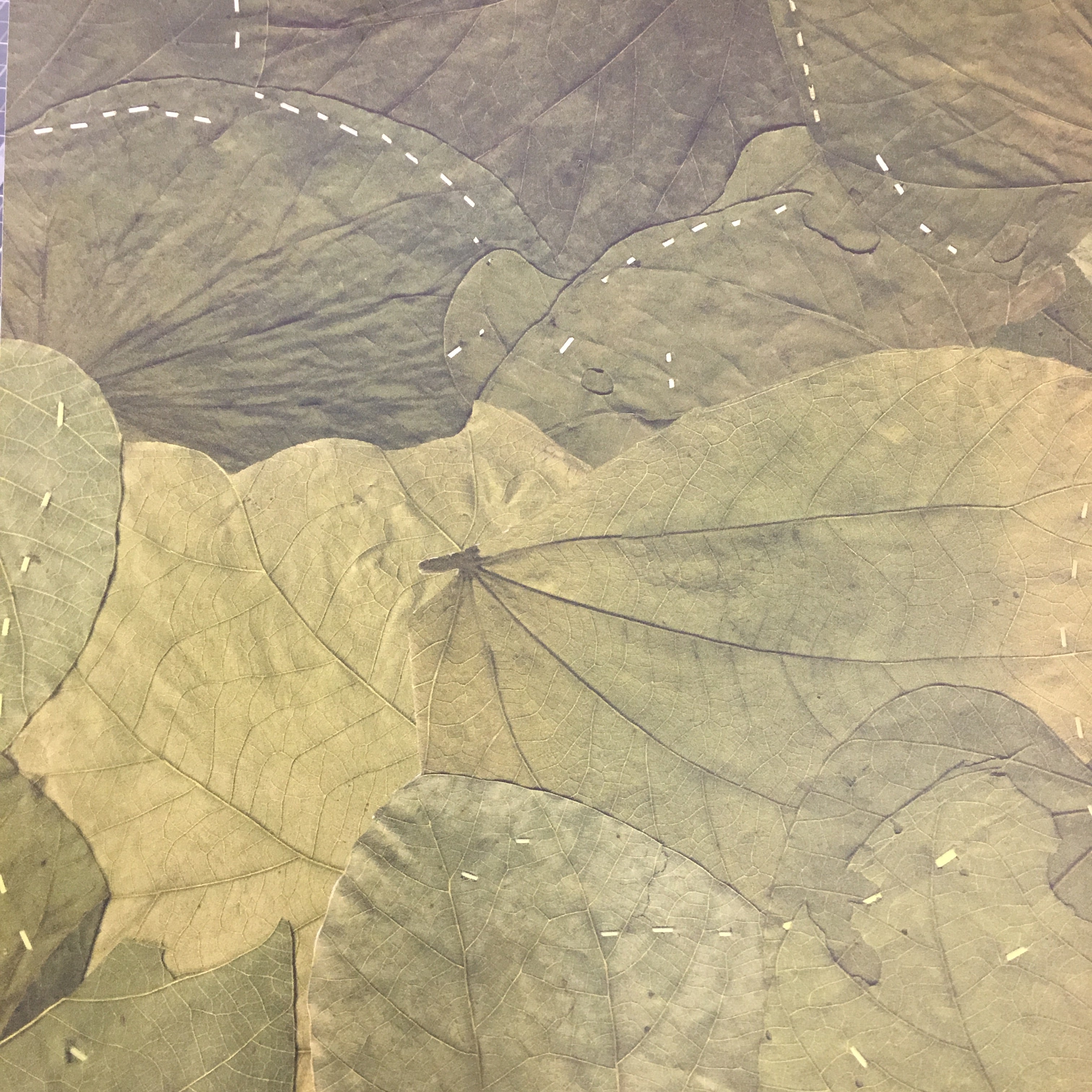 Stormy Grey Stitched Leaf Wallpaper